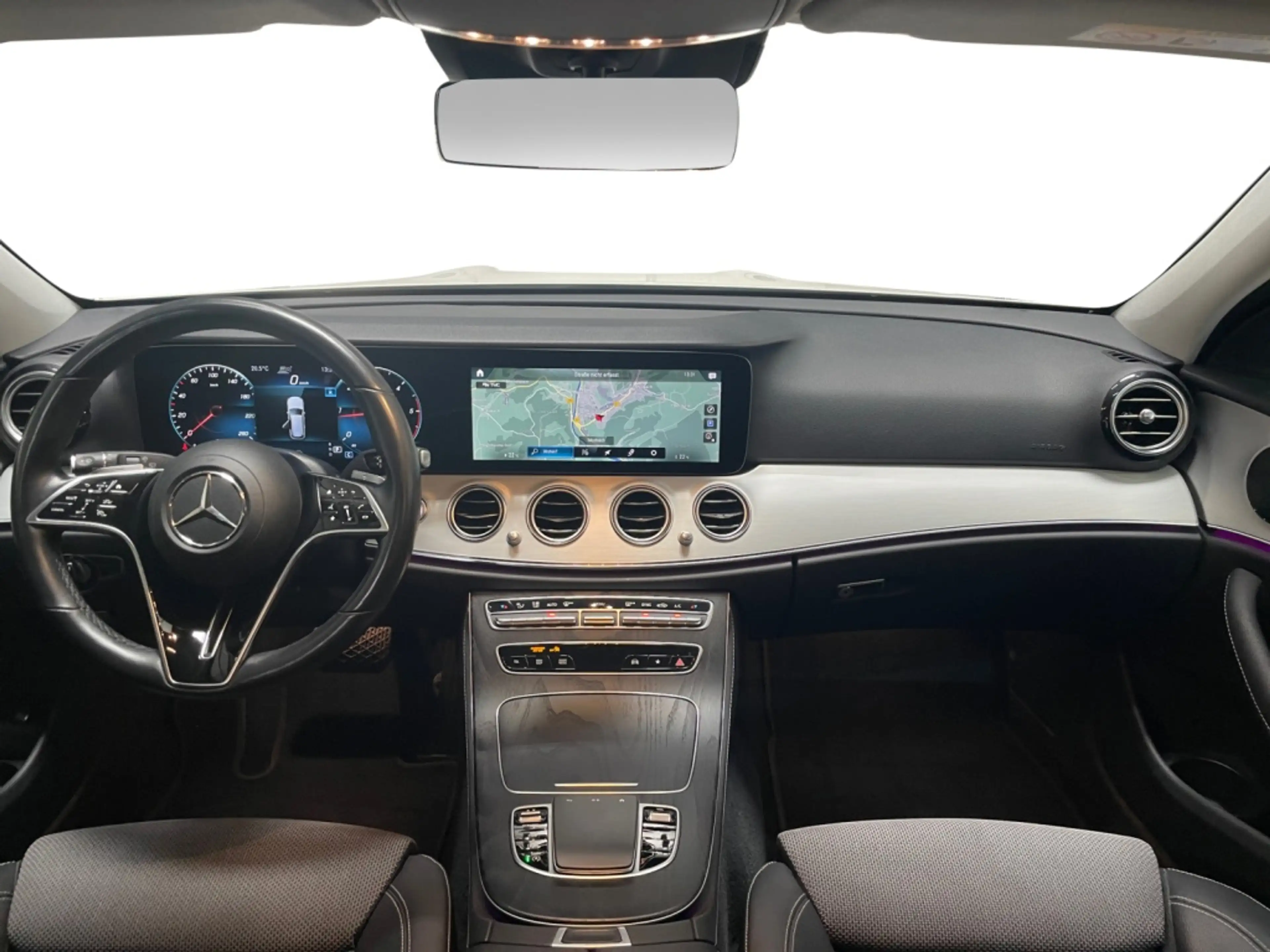 Mercedes-Benz E 200 d T Avantgarde Avantgarde+MBUX+Night+Wide — photo 11
