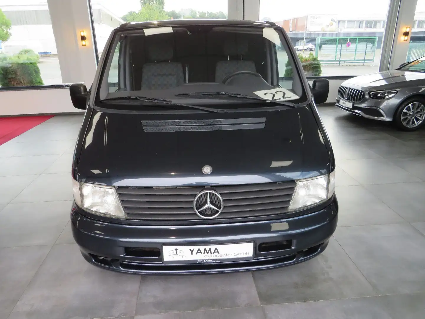 Mercedes-Benz Vito Kurt Welsch Bestattungswagen / Leichenwagen Blau - 2