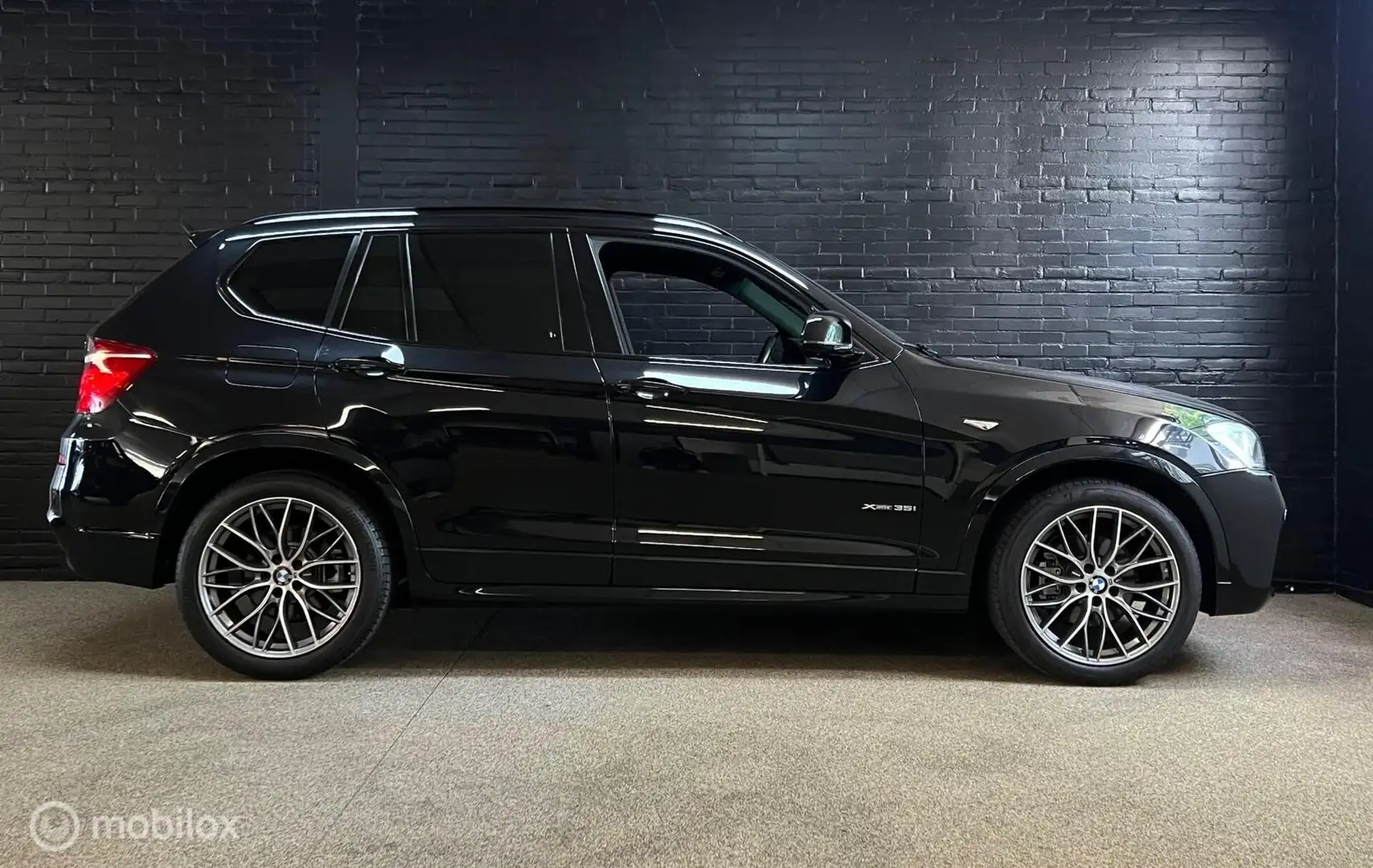 BMW X3 xDrive35i High Executive M-performance | HUD | Car Zwart - 2