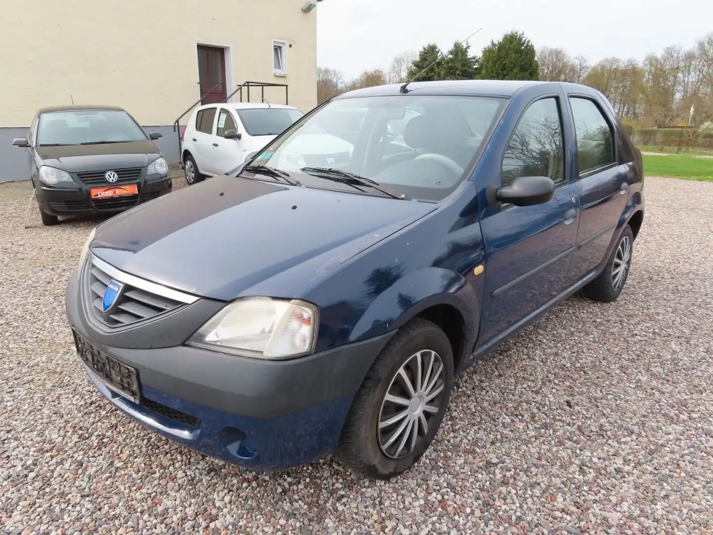 Dacia Logan Ambiance Azul - 1