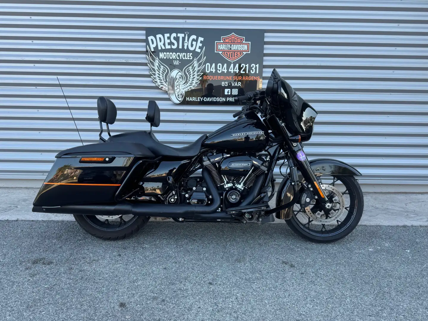 Harley-Davidson Street Glide Noir - 1