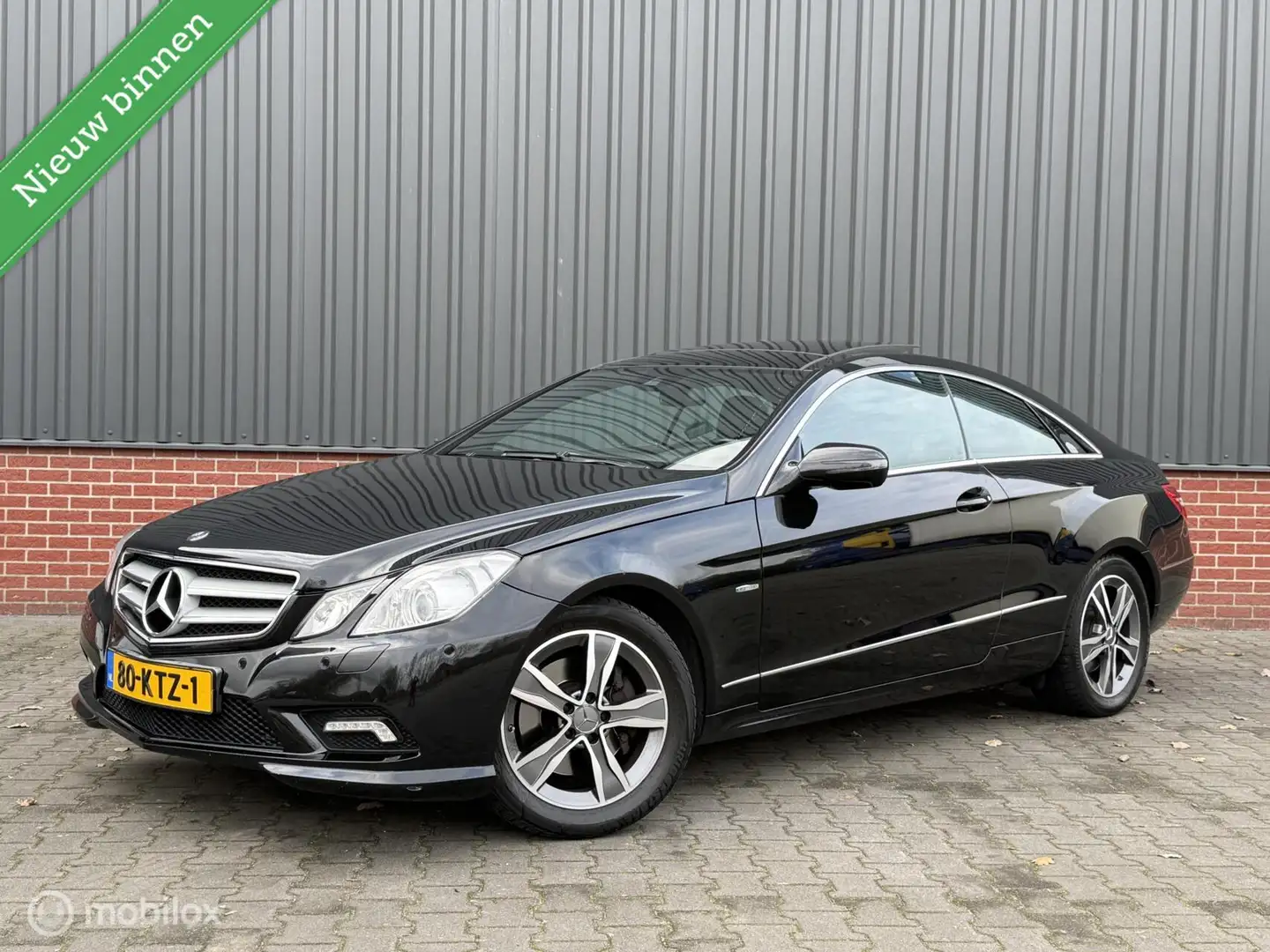 Mercedes-Benz E 350 Coupé E350 CGI Elegance Xenon Panorama Navi Leer N Zwart - 1