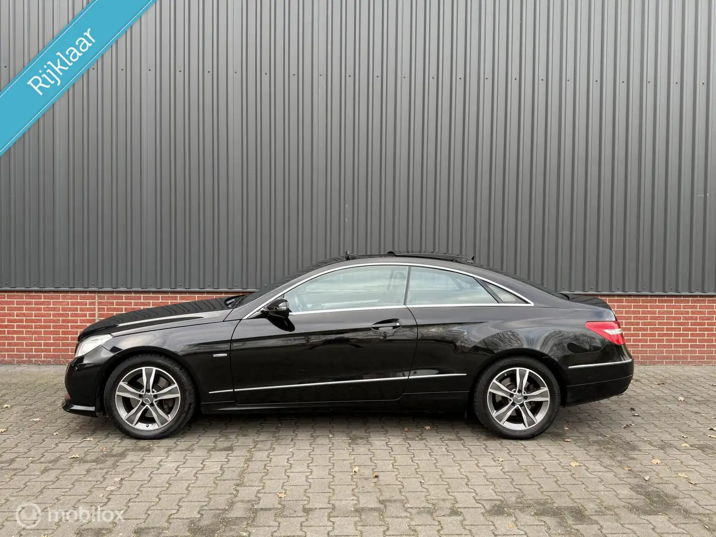 Mercedes-Benz E 350 Coupé E350 CGI Elegance Xenon Panorama Navi Leer N Noir - 2