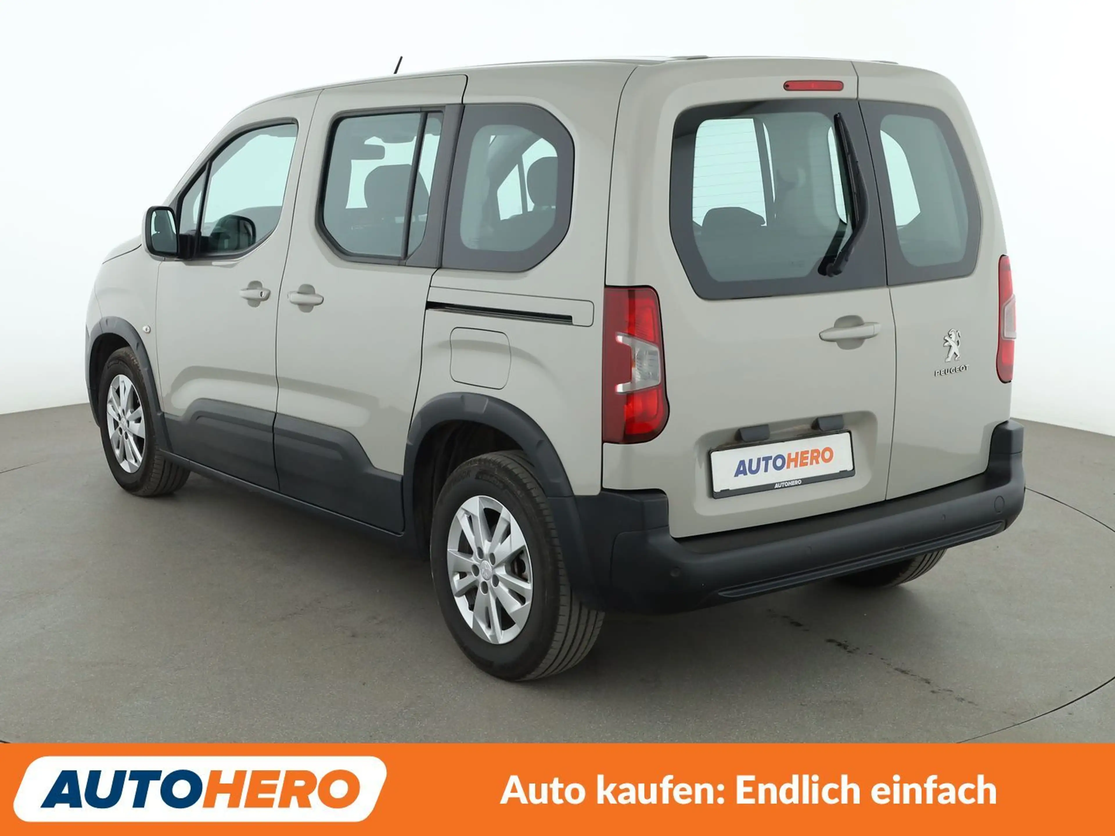 Peugeot Rifter 1.2 PureTech Active L1 Aut.*NAVI*SPUR*PDC*SHZ* — photo 4