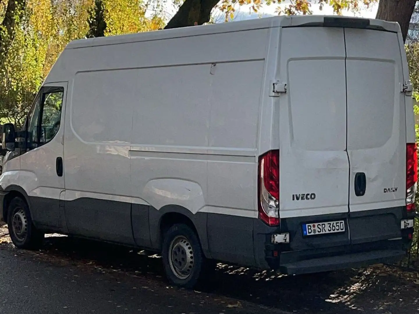 Iveco Daily 35 S 12 D White - 2