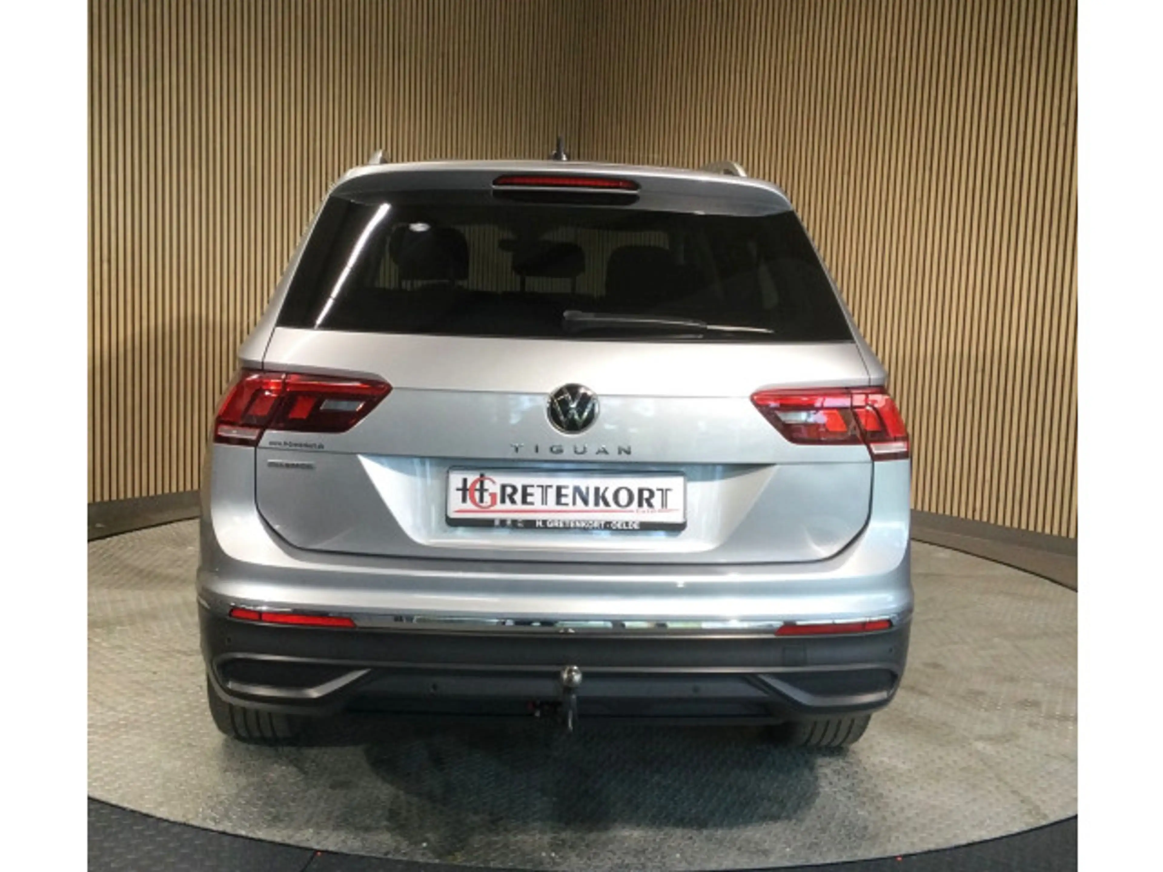 Volkswagen Tiguan Allspace 2.0 TDI DSG Life AHK 7. Sitzer N — photo 11