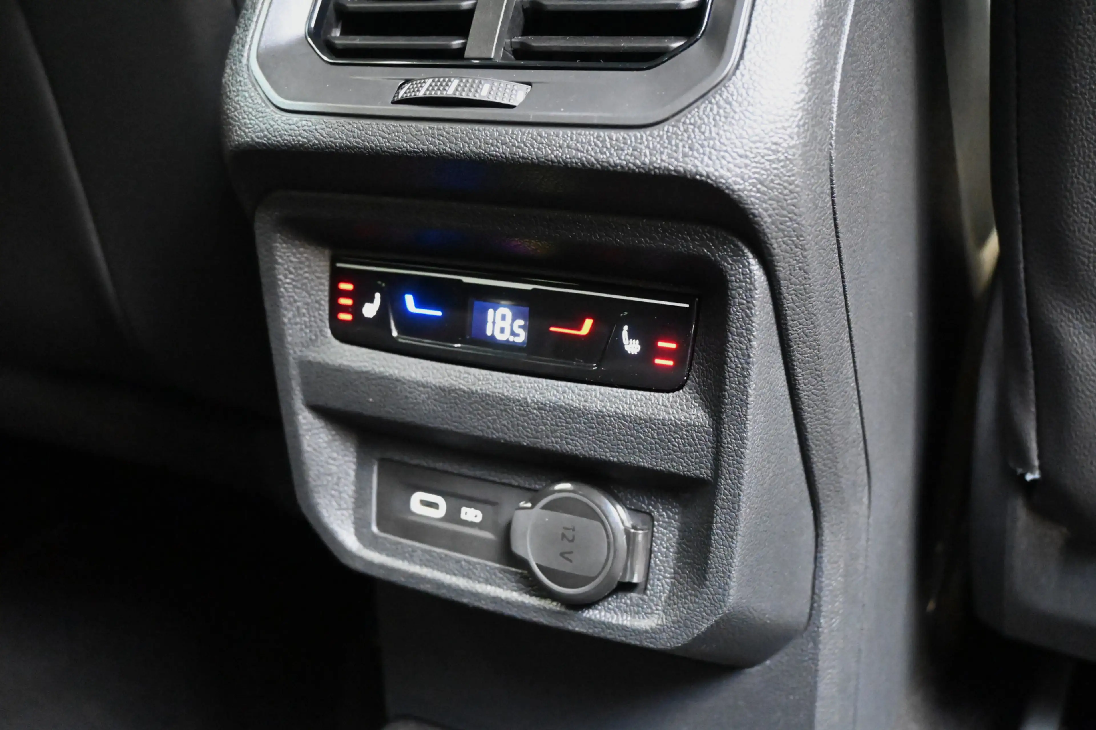 SEAT Tarraco 1.4 e-Hybrid 245pk FR Business Intense | 360° | Pa — photo 19