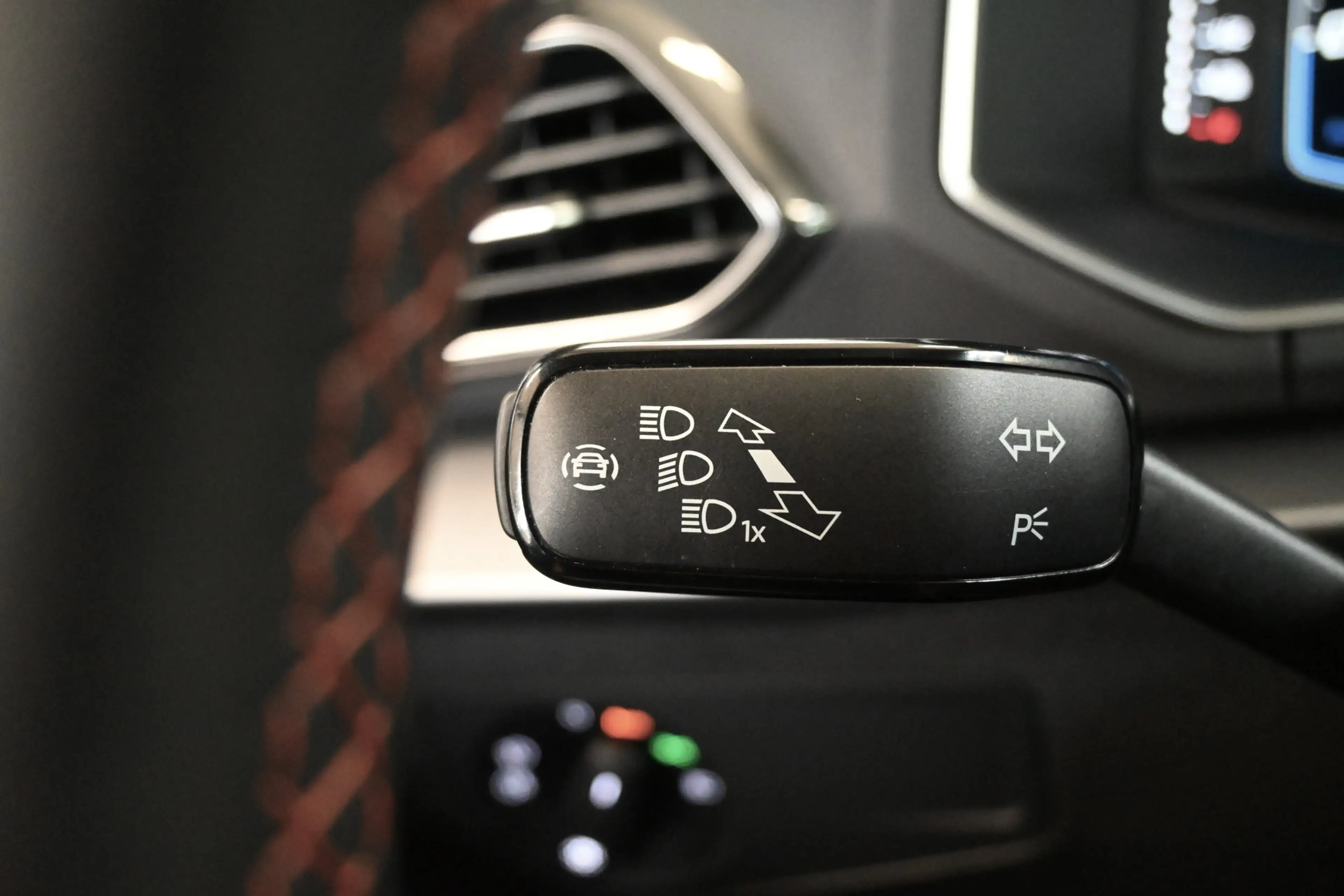 SEAT Tarraco 1.4 e-Hybrid 245pk FR Business Intense | 360° | Pa — photo 33