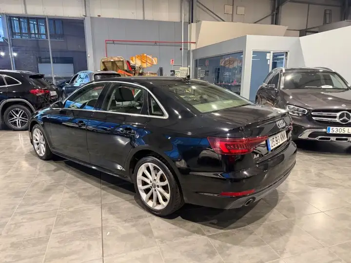 Audi A4 2.0 TDI S line edition 2018, foto 10