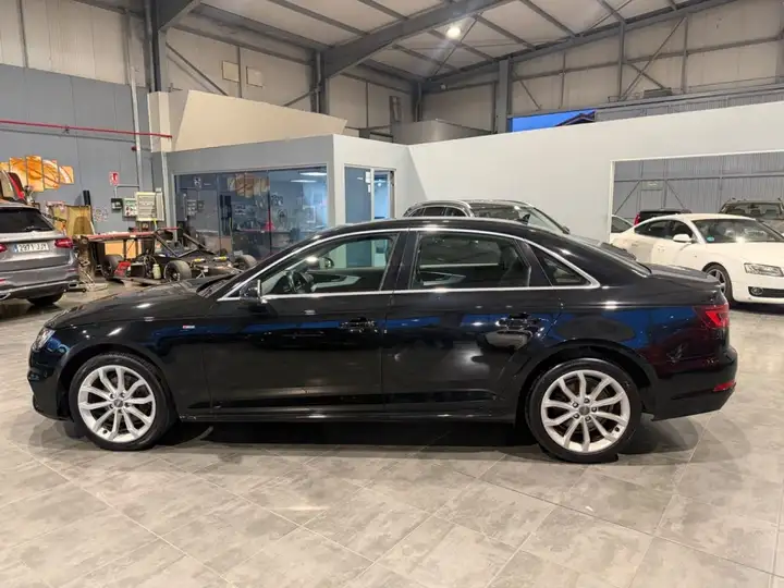Audi A4 2.0 TDI S line edition 2018, foto 4