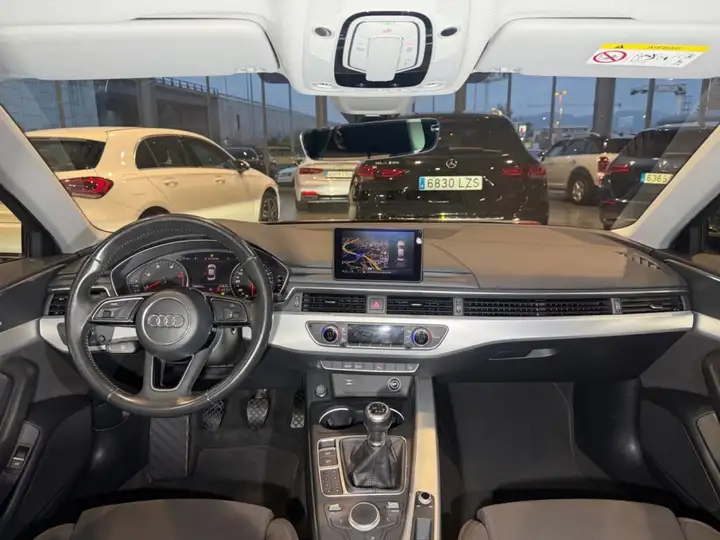 Audi A4 2.0 TDI S line edition 2018, foto 2