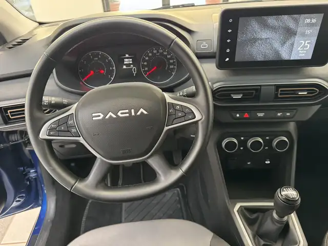 Dacia Sandero Stepway view 5