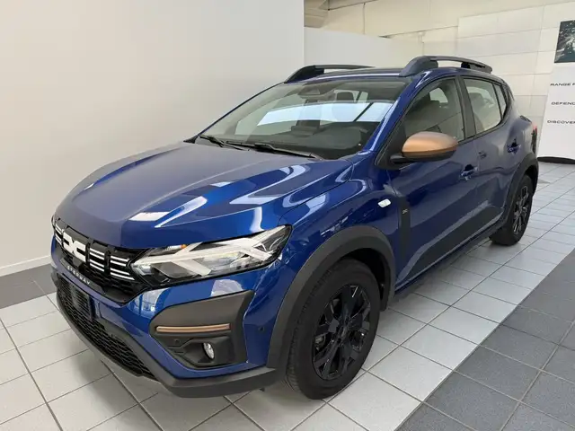 Dacia Sandero Stepway main image