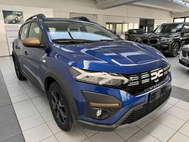 Dacia Sandero Stepway view 8