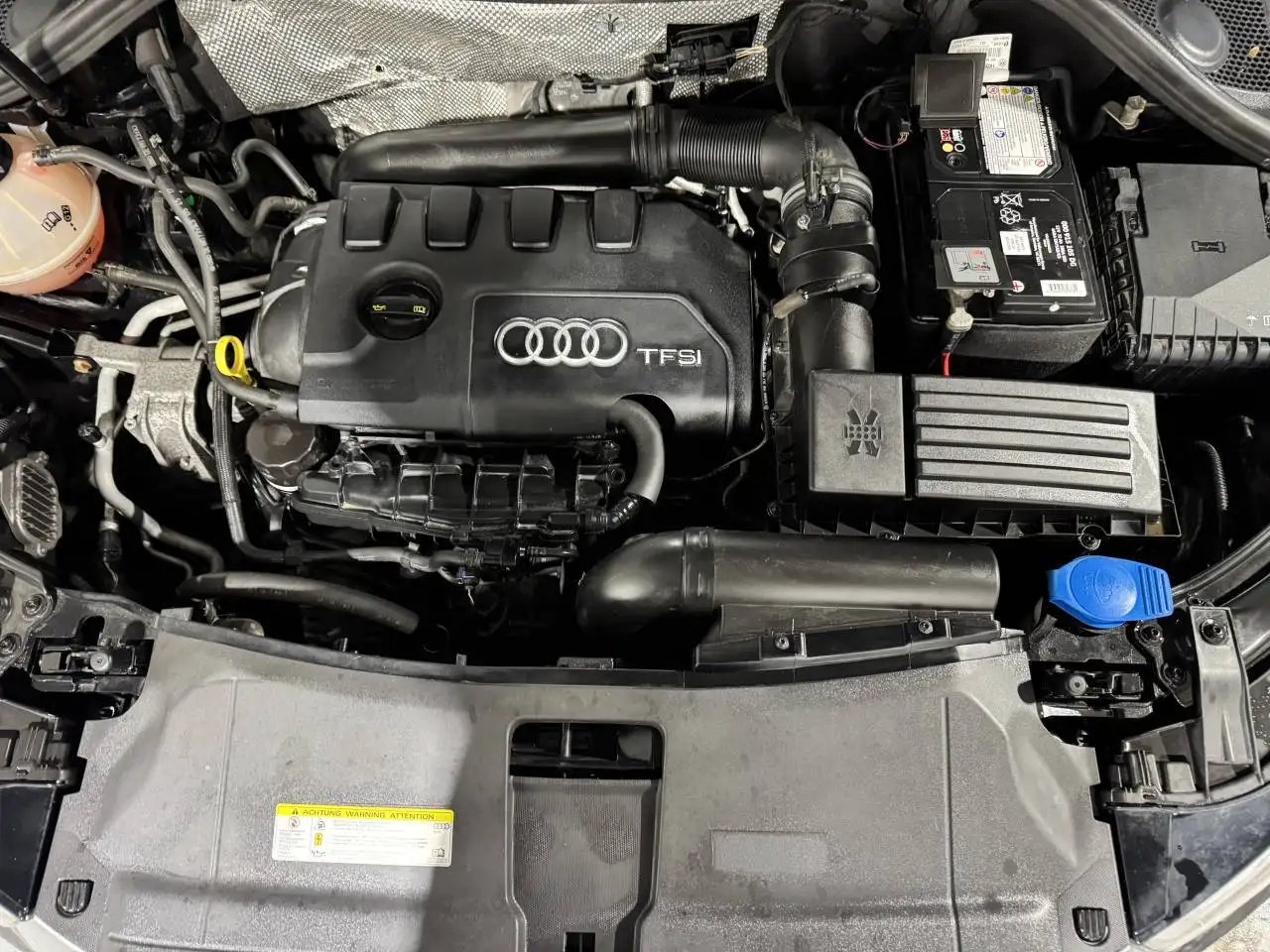 Audi Q3 снимка Audi Q3