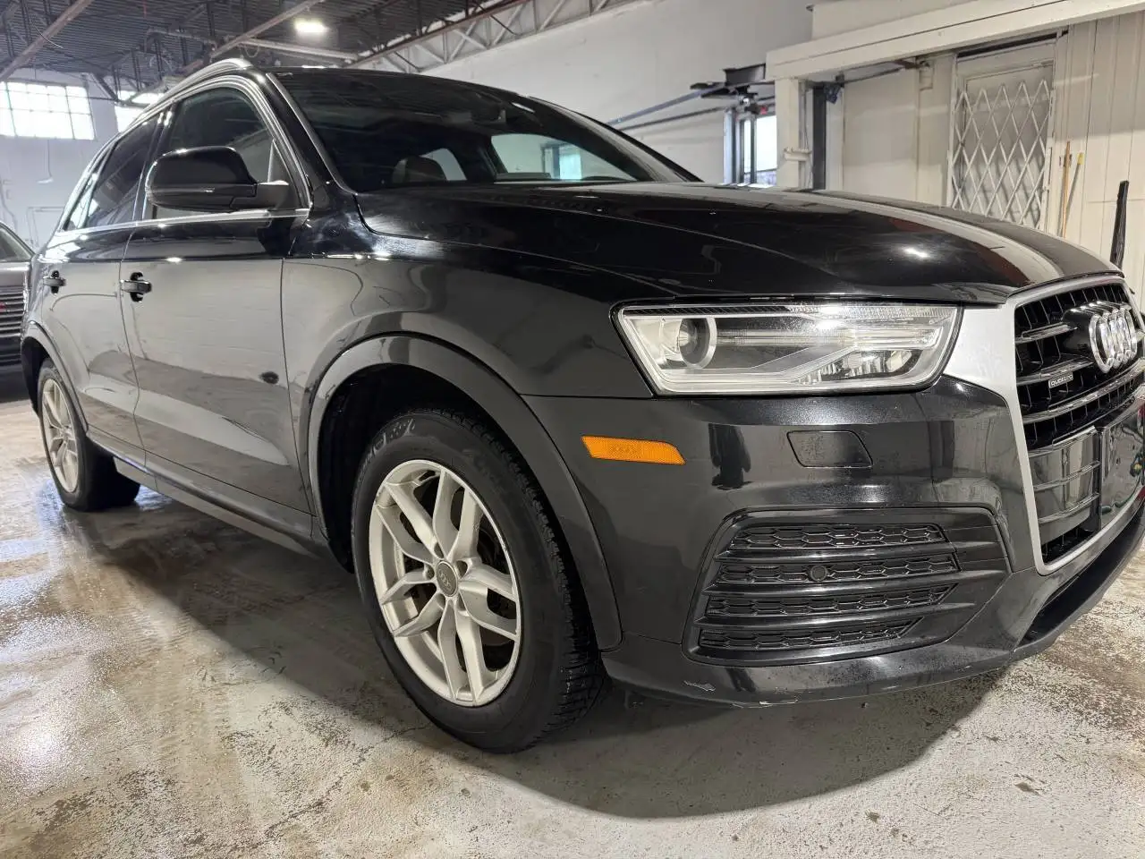 Audi Q3 снимка Audi Q3
