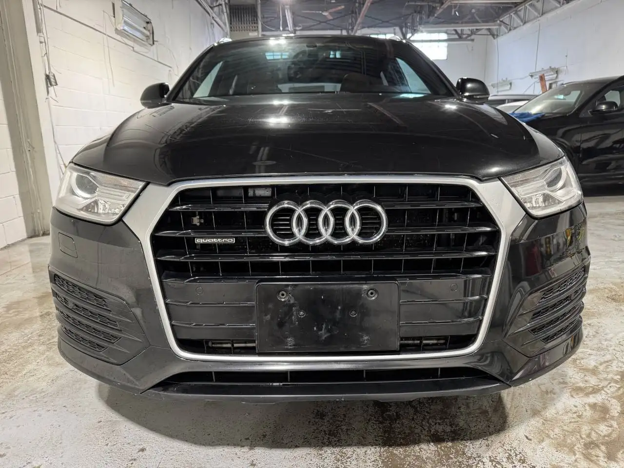 Audi Q3 снимка Audi Q3