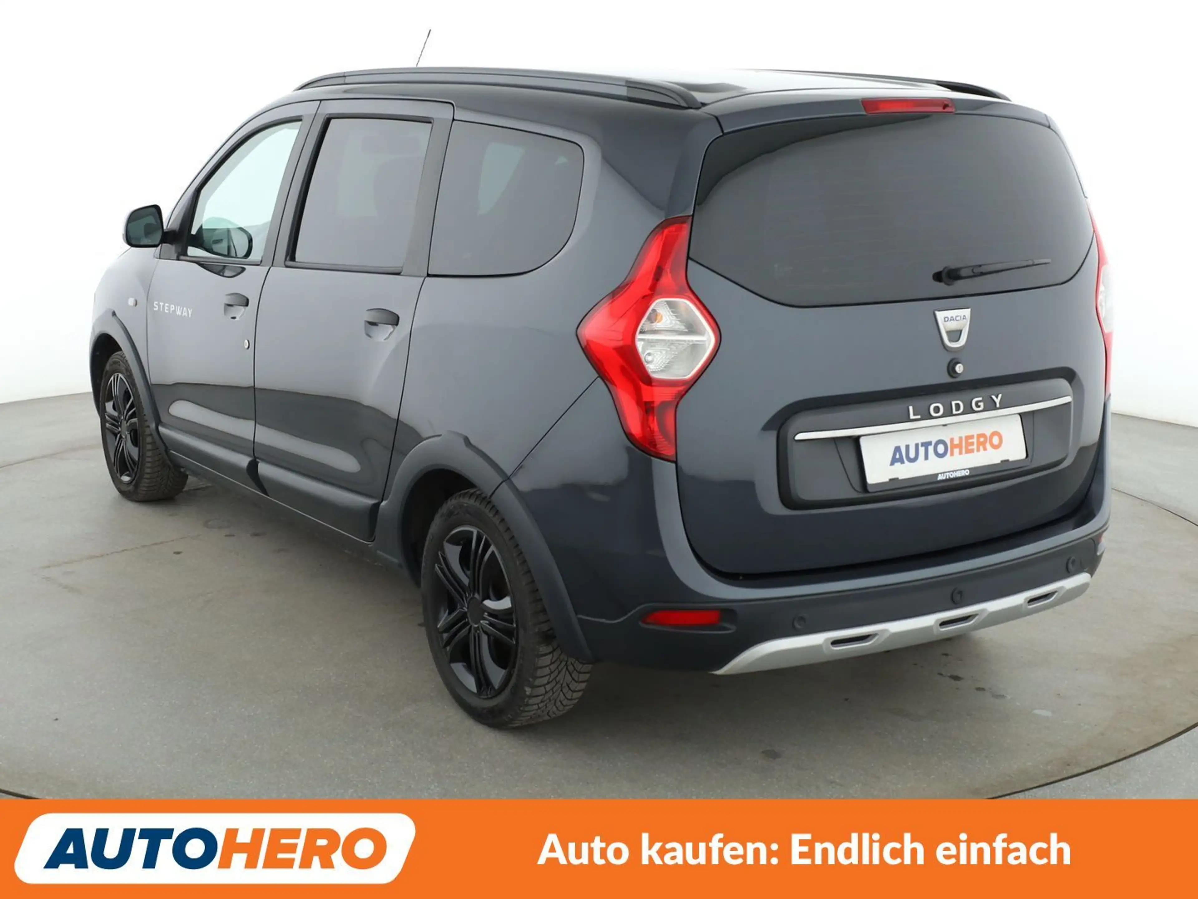 Dacia Lodgy 1.5 Blue dCi Stepway Plus*NAVI*CAM*PDC*SHZ*TEMPO* — photo 4