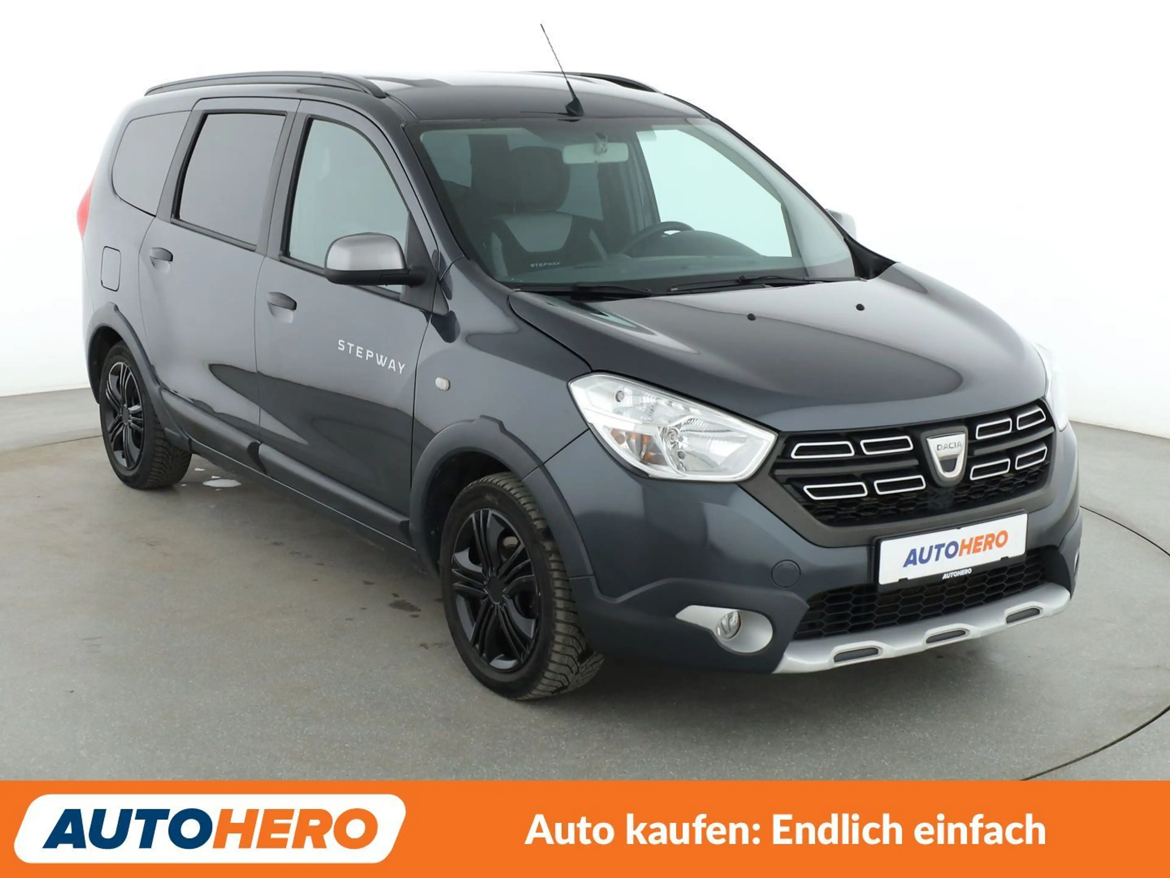 Dacia Lodgy 1.5 Blue dCi Stepway Plus*NAVI*CAM*PDC*SHZ*TEMPO* — photo 8