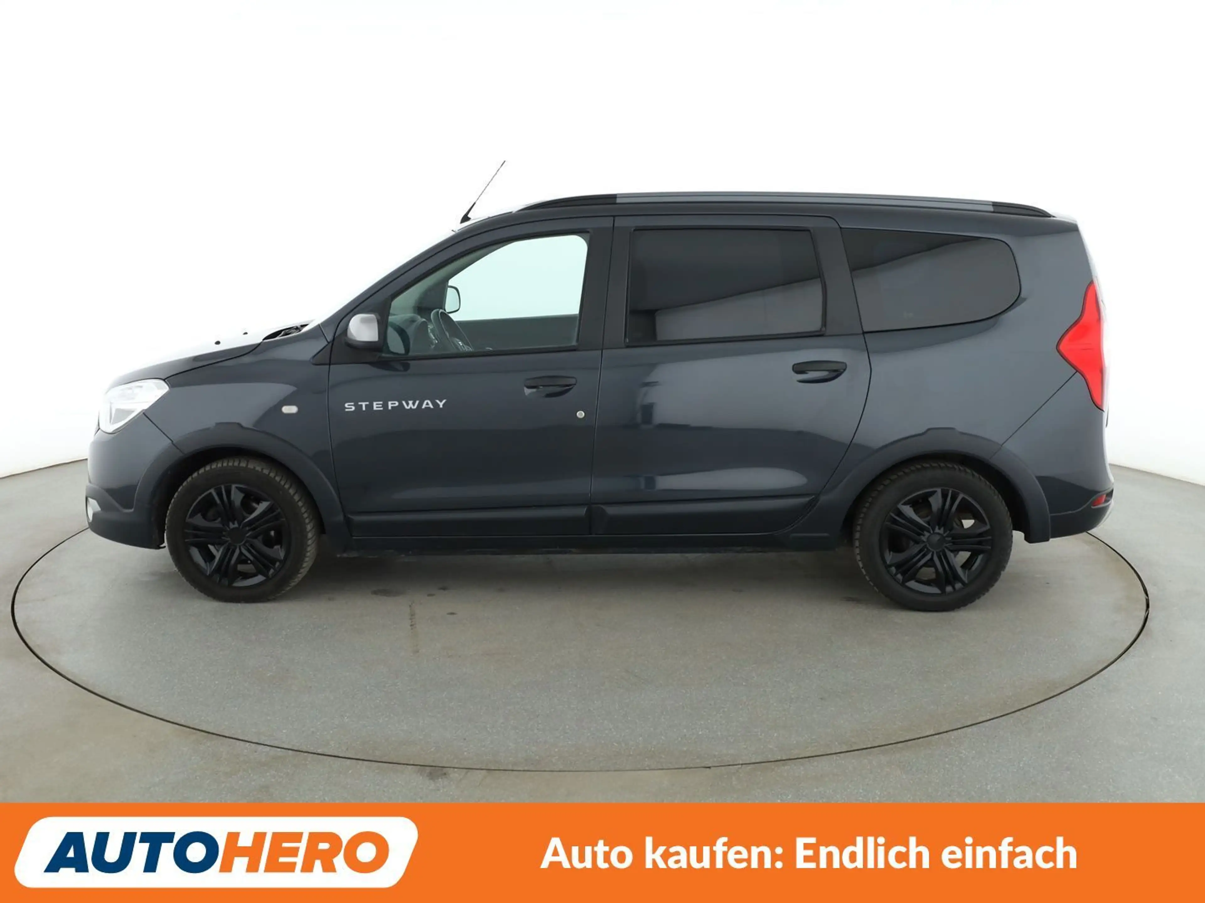 Dacia Lodgy 1.5 Blue dCi Stepway Plus*NAVI*CAM*PDC*SHZ*TEMPO* — photo 3