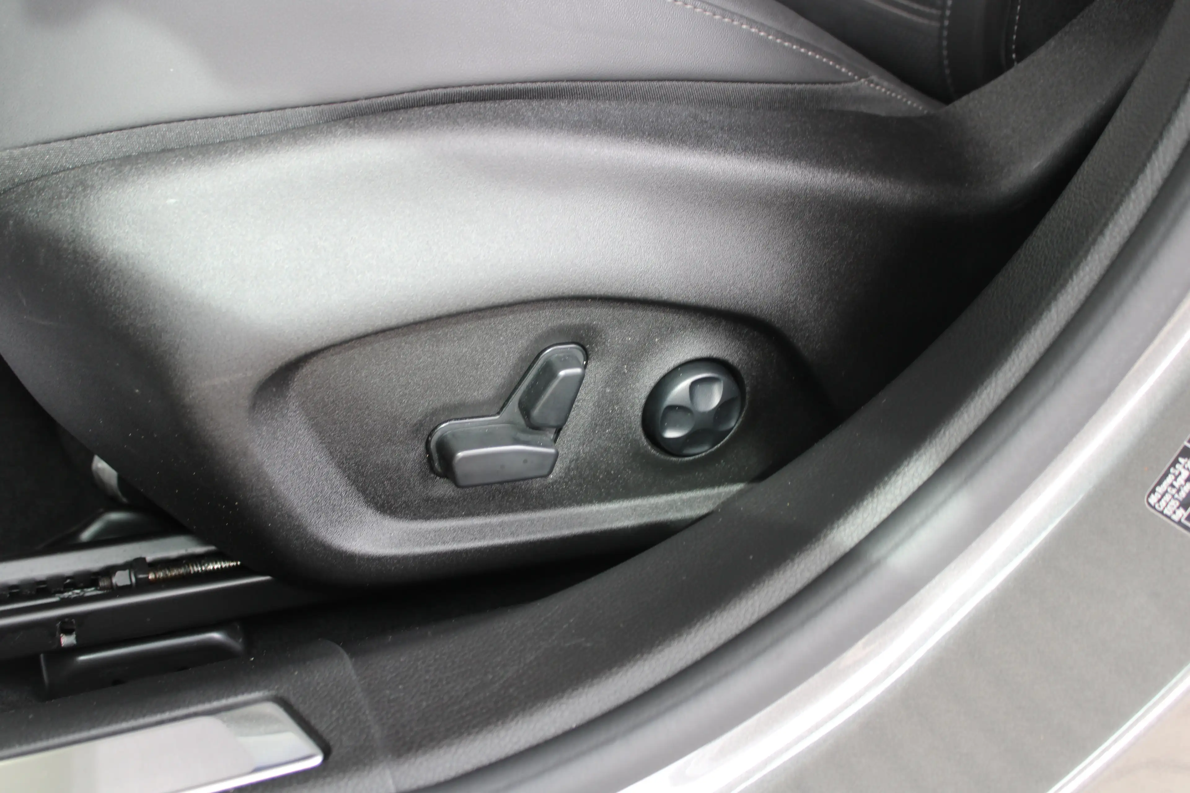 Alfa Romeo Tonale 1.5T Hybrid Veloce | Lederen bekleding | Adaptieve — photo 15