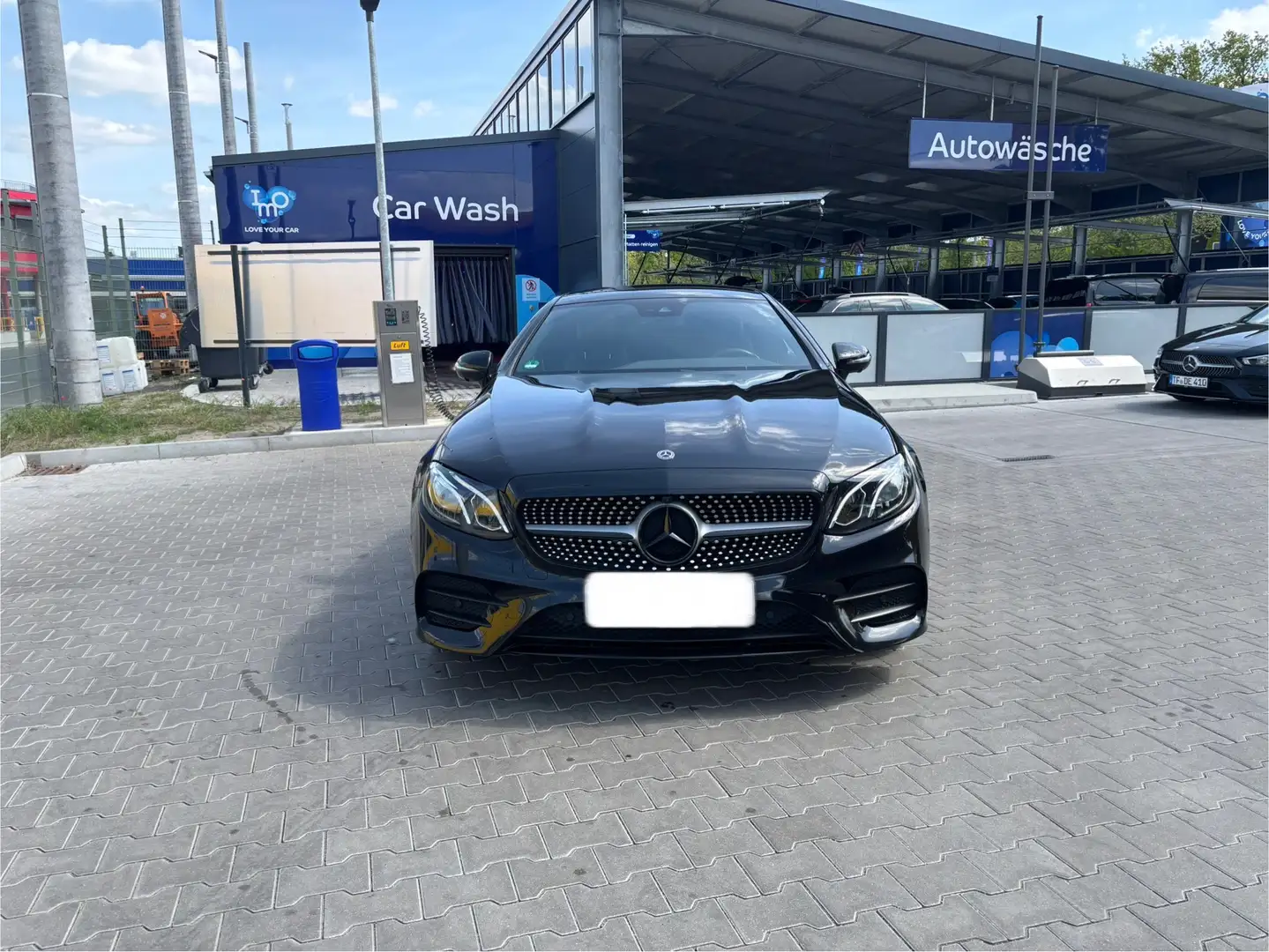 Mercedes-Benz E 400 E 400 4MATIC-AMG-SOFTCL.-PANO - 1
