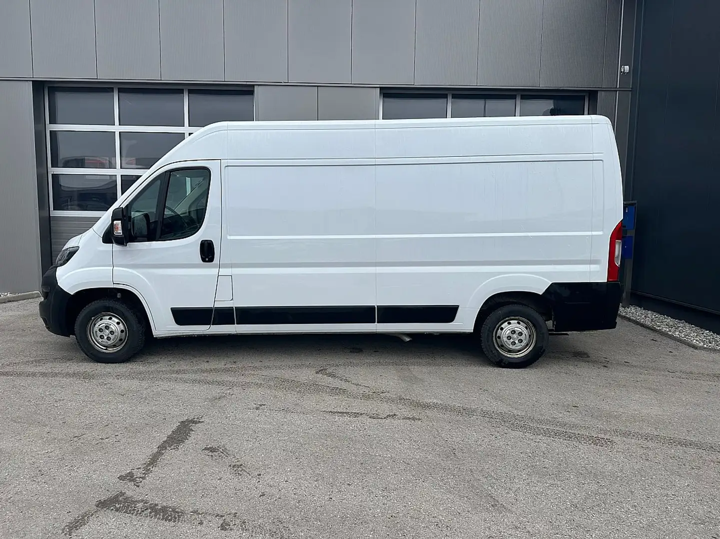 Peugeot Boxer Boxer 35 L3H2 BlueHDi 140 S&S Pro Weiß - 1