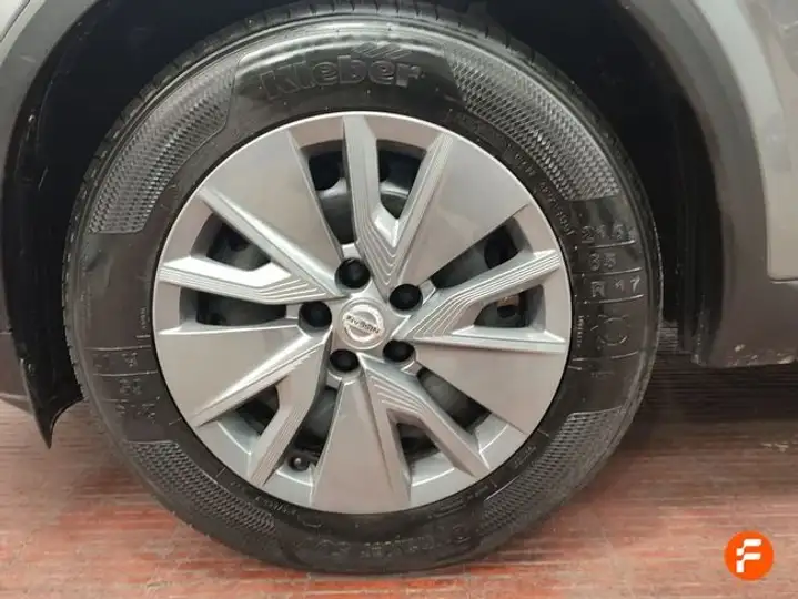 Nissan Qashqai DIG-T mHEV 4x2 Acenta (2021) 2022, foto 30