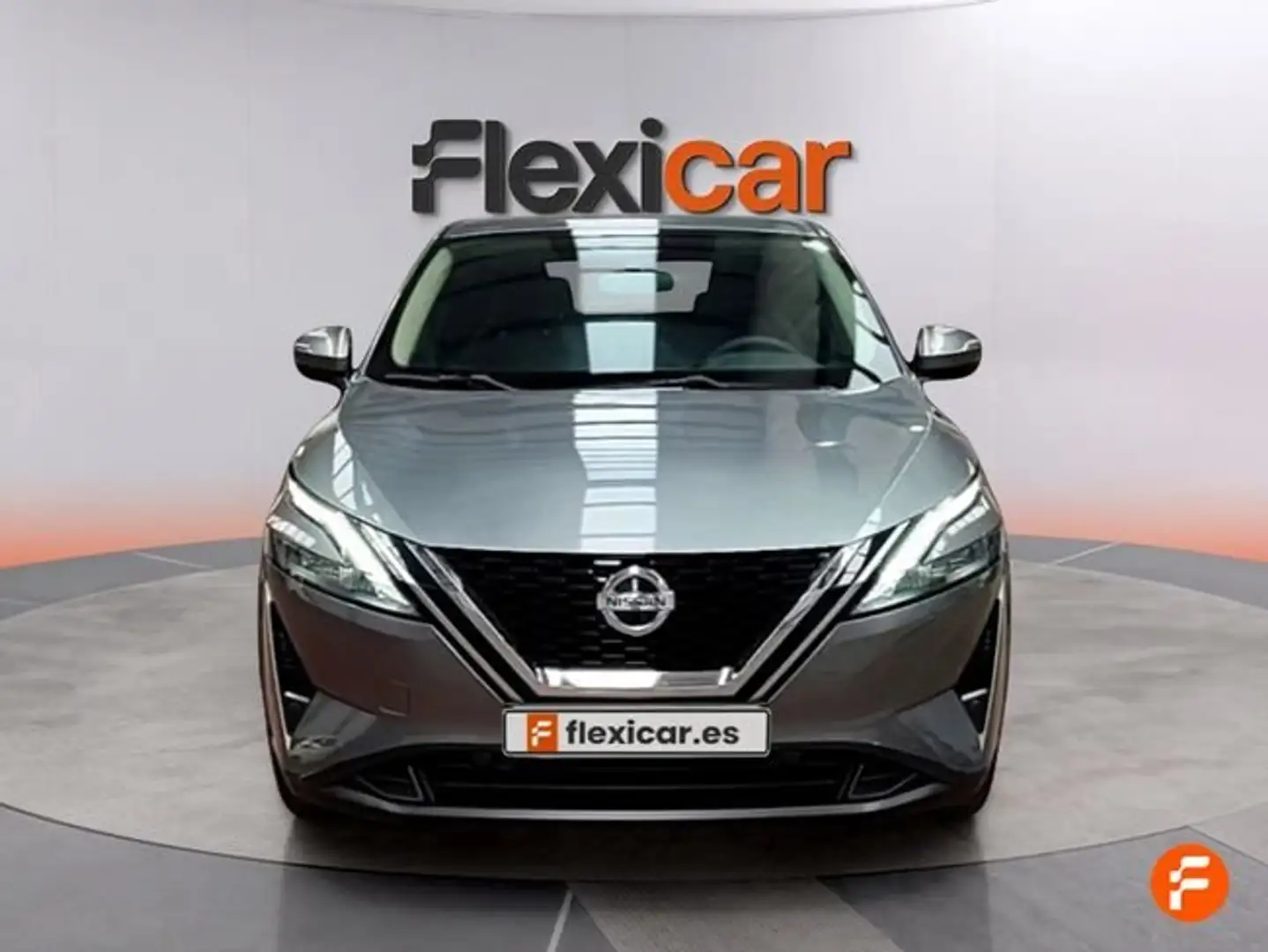 Nissan Qashqai DIG-T 103kW (140CV) mHEV 4x2 Acenta Gris - 2