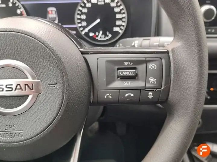 Nissan Qashqai DIG-T mHEV 4x2 Acenta (2021) 2022, foto 14
