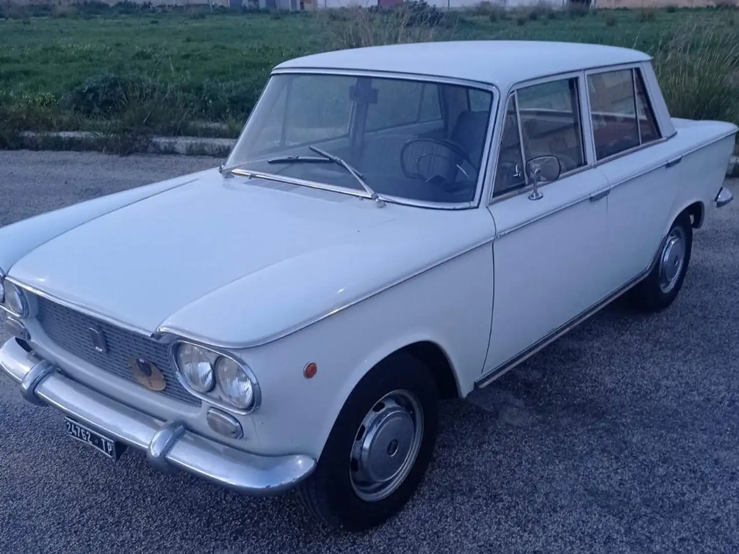 Fiat 130 1300 Fehér - 1