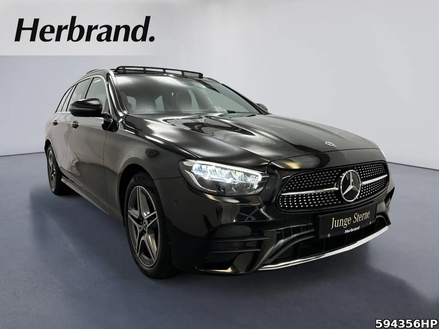 Mercedes-Benz E 300 e T AMG PANO MEMORY Smartphone Integration Schwarz - 2