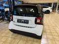 smart forTwo smart fortwo coupe electric drive coupe EQ Weiß - thumbnail 3