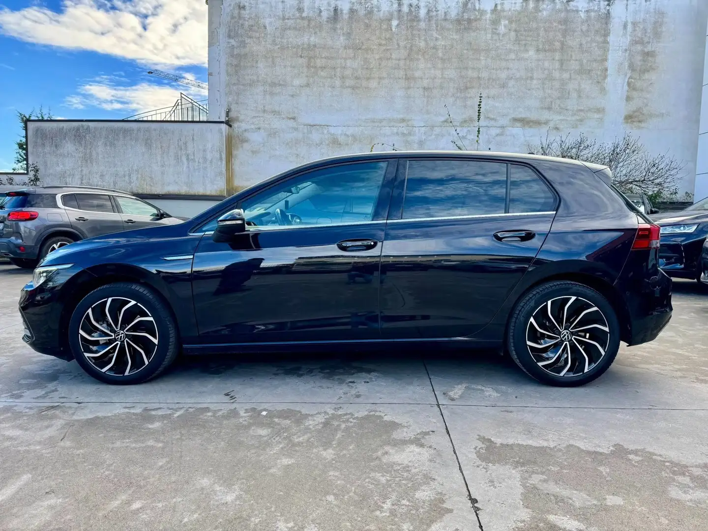Volkswagen Golf Golf VIII 2020 2.0 tdi Style 150cv dsg Nero - 2