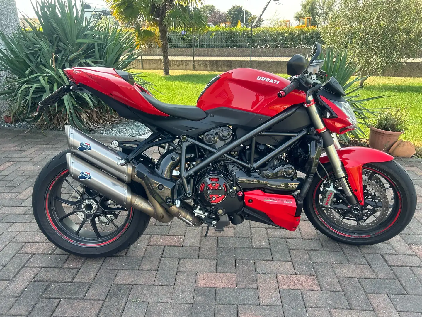 Ducati Streetfighter 1098 - 1