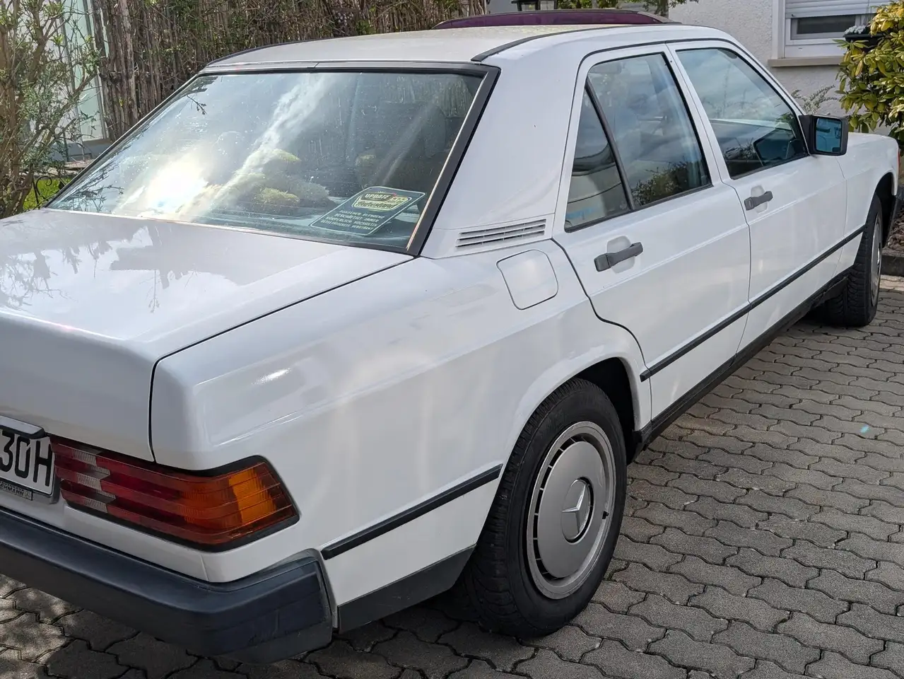 Mercedes-Benz 190, foto 9