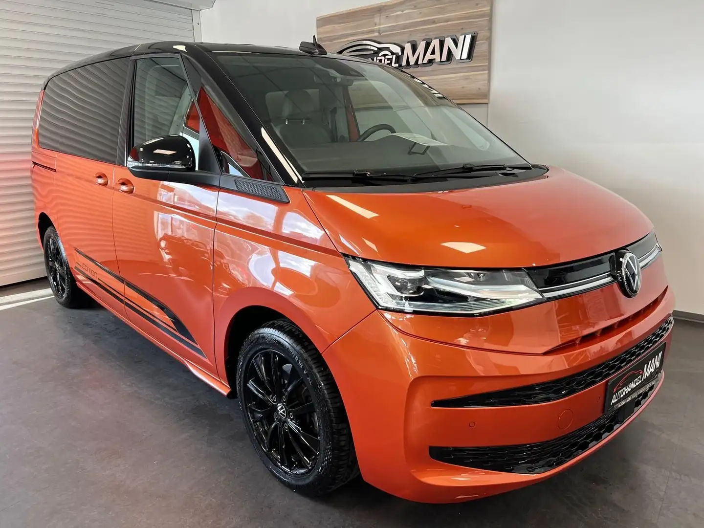 Volkswagen T7 Multivan Edition/LED/Kamera/AHK/PDC/ACC/DSG Naranja - 1