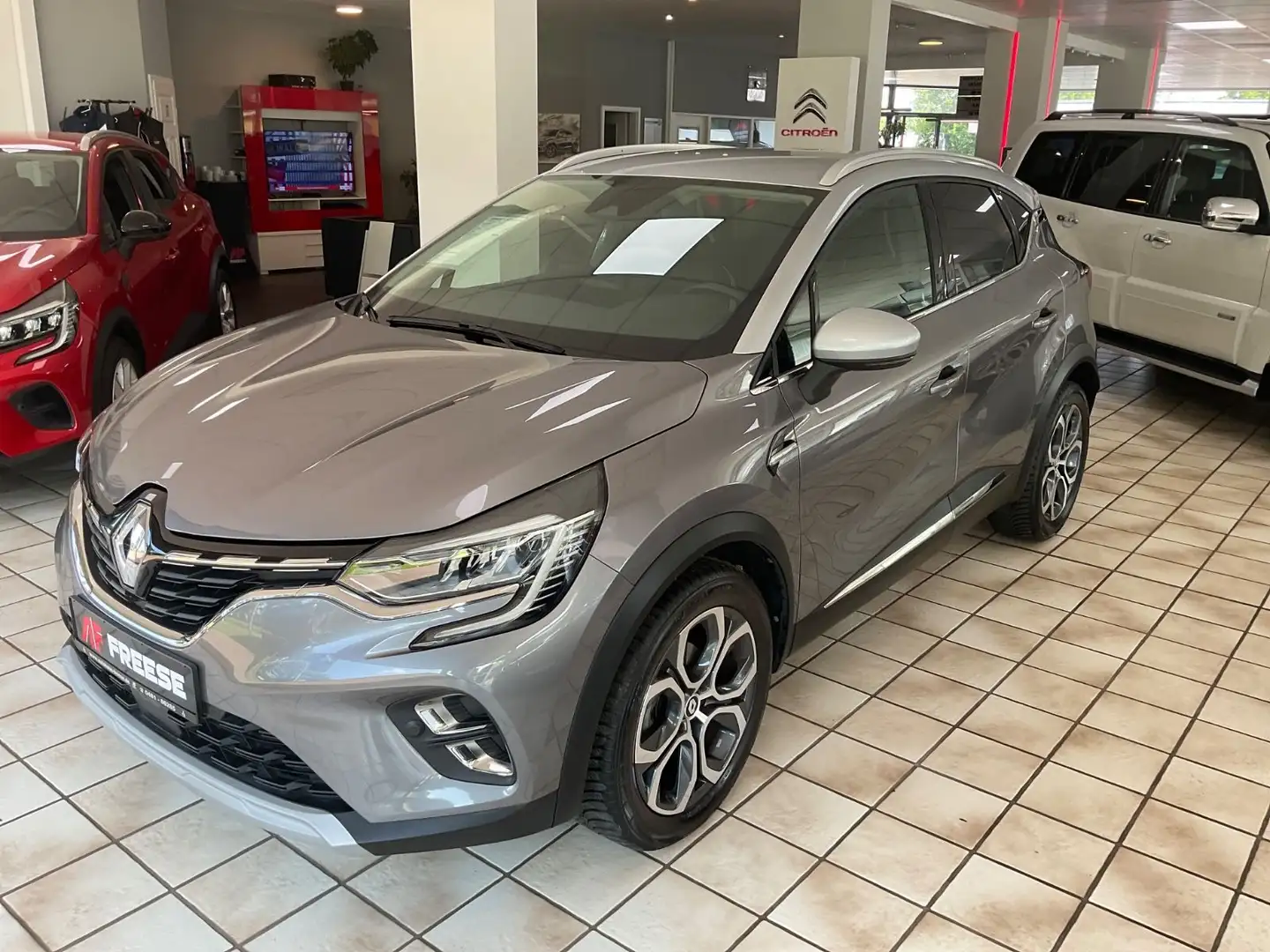 Renault Captur II Intens Grigio - 1