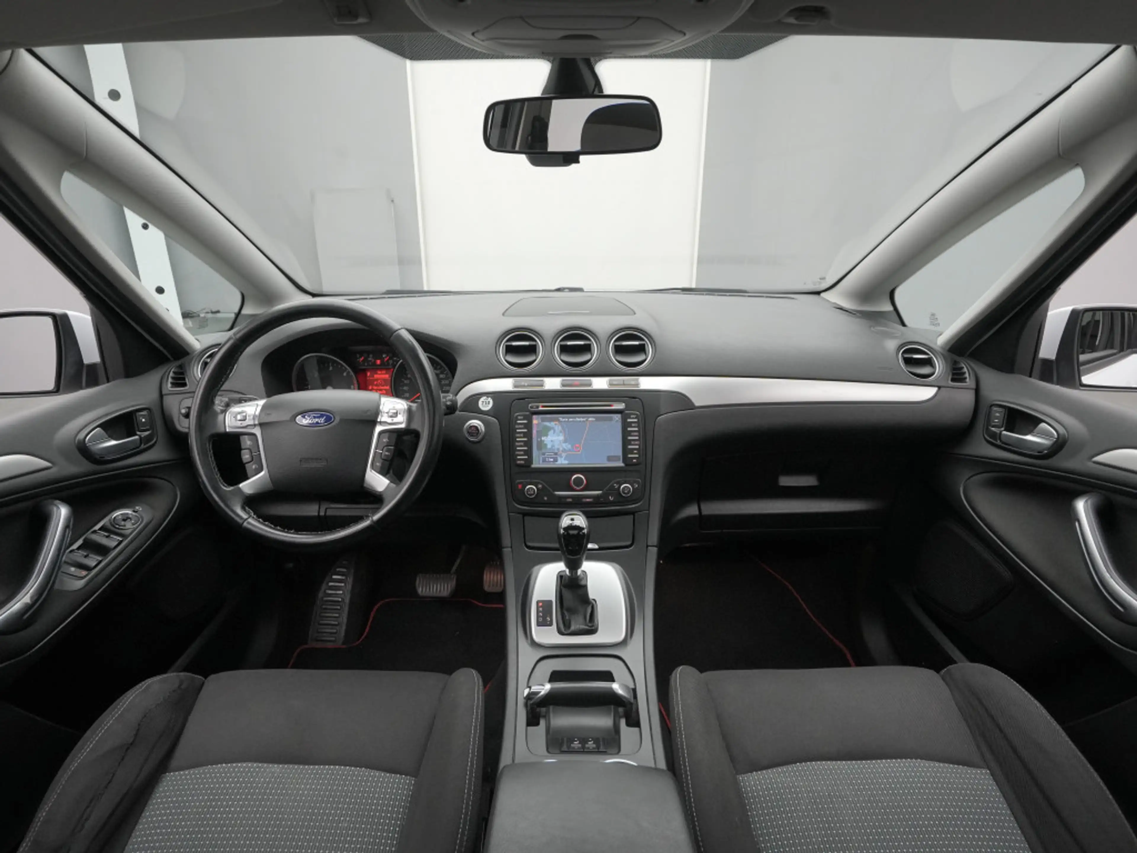 Ford S-Max Business Edition 140PS/7-Sitze — photo 47