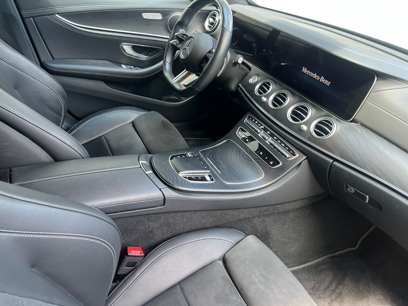 Mercedes-Benz E 220 E T-Modell E 220 d AMG Line ARTICO LED — photo 11