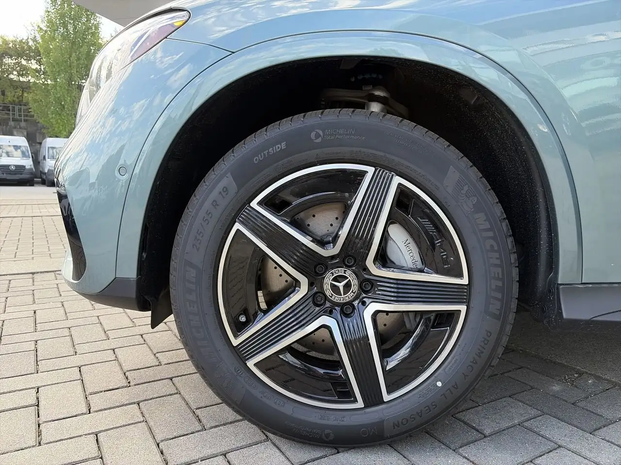 Mercedes-Benz GLC снимка Mercedes-Benz GLC
