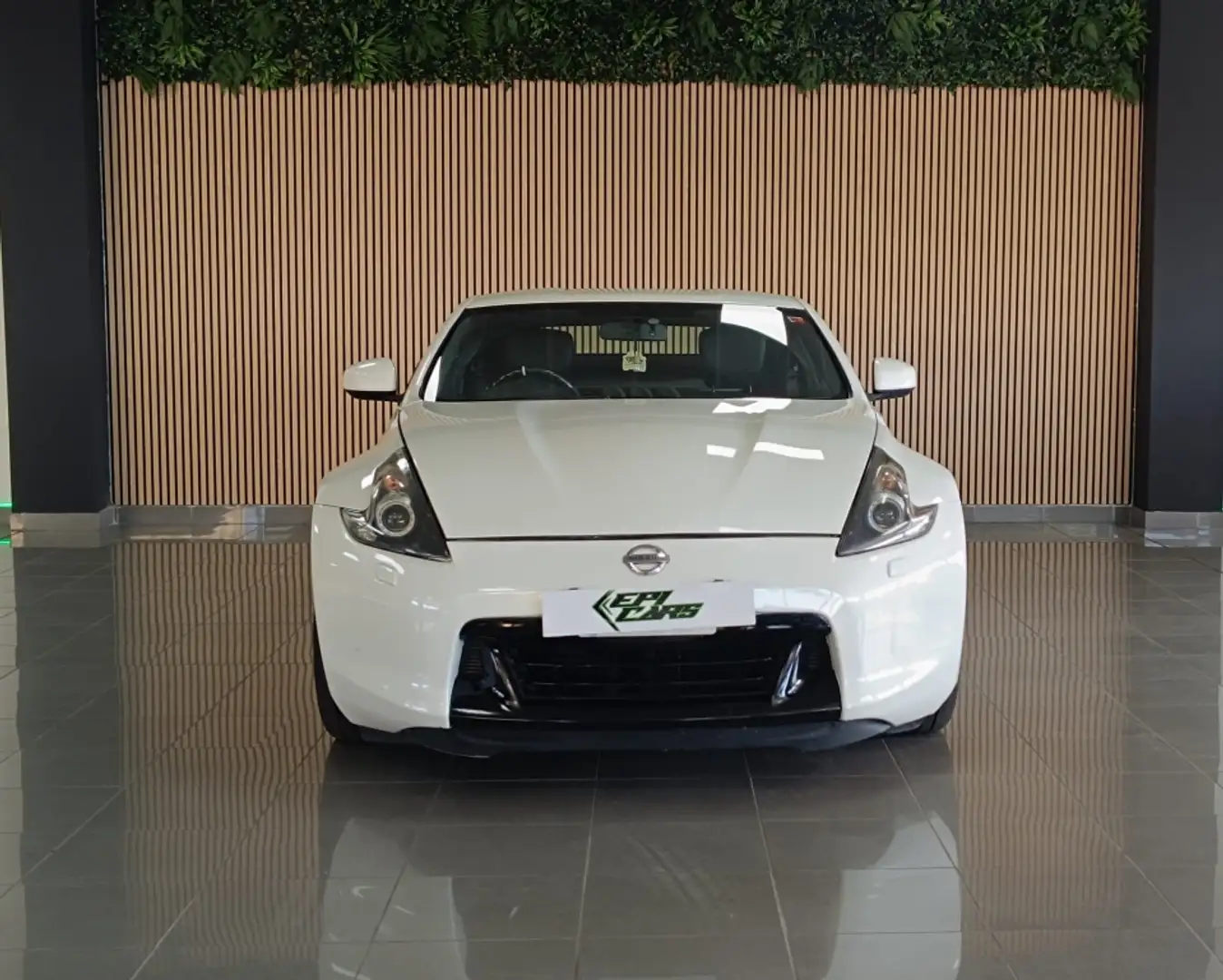 Nissan 370Z Pack Blanco - 2