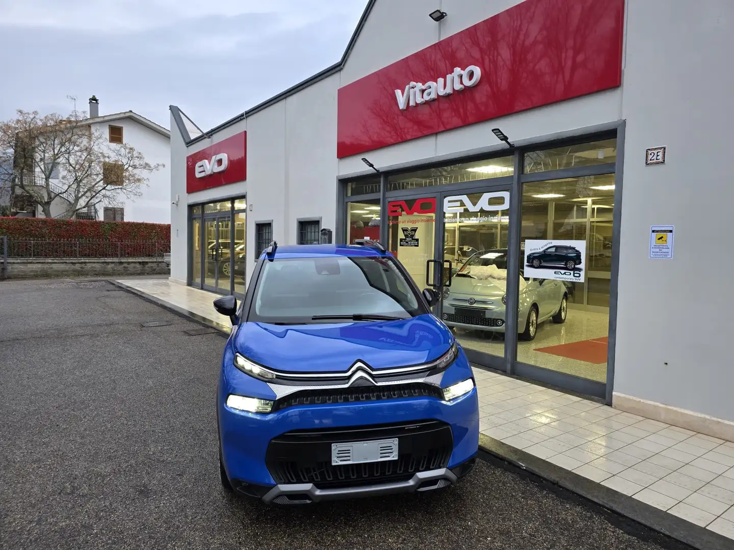 Citroen C3 Aircross 1.5 bluehdi Shine Pack s Blu/Azzurro - 1