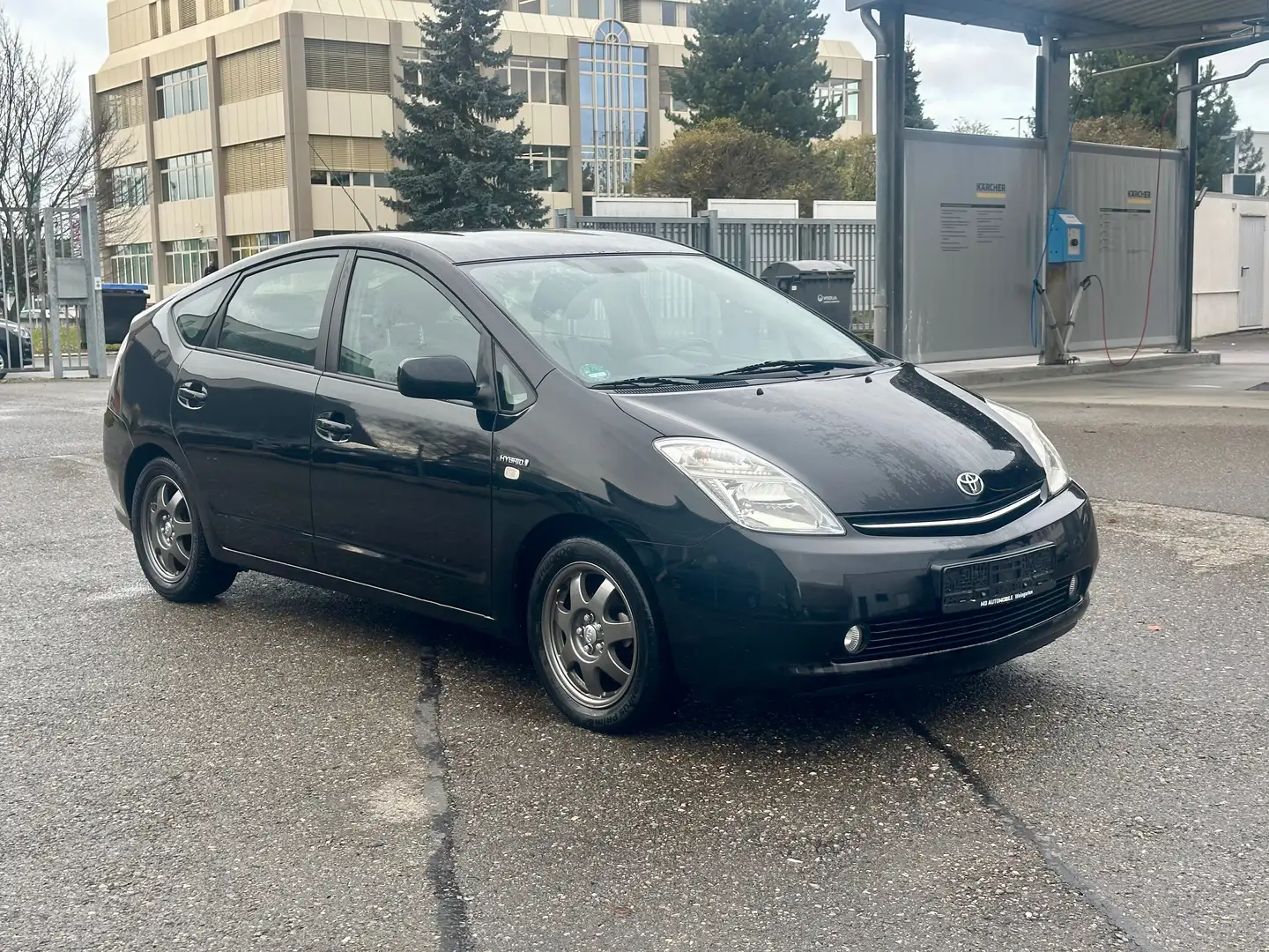 Toyota Prius Sol Black - 2
