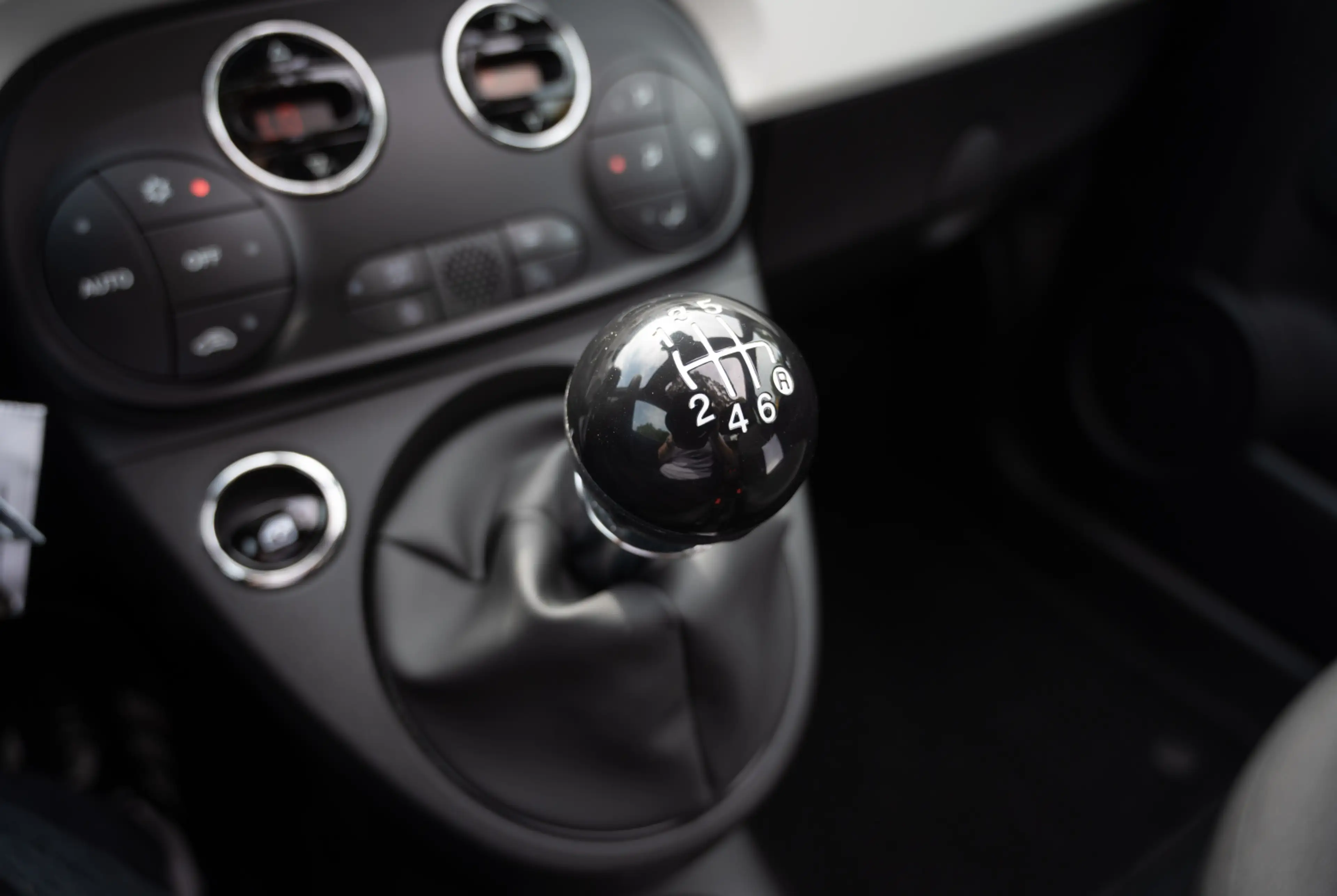 Fiat 500 Dolcevita 1.0 GSE N3 Hybrid 70 *KOMFORT-PAKET*TECH-PAKET* — photo 12