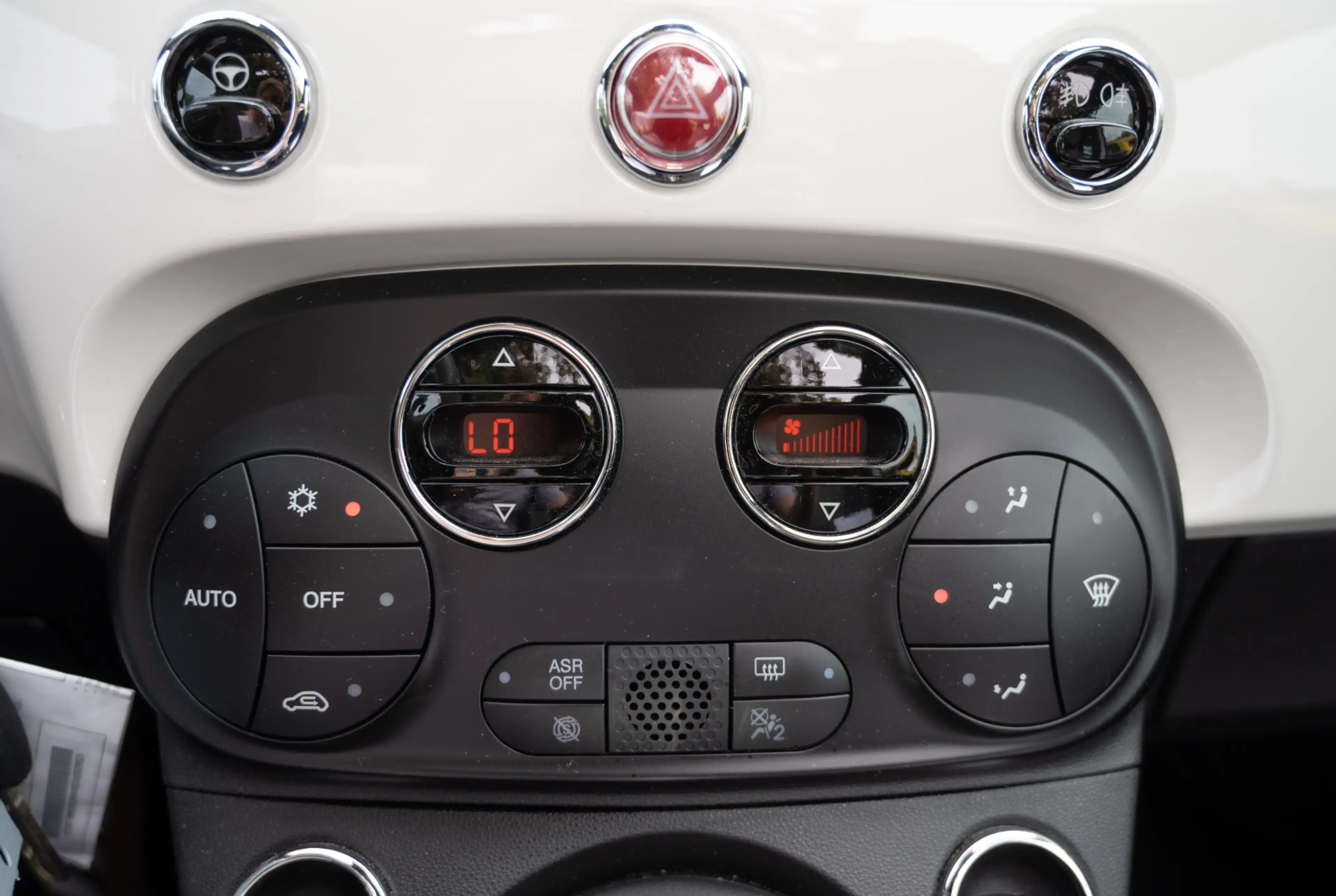 Fiat 500 Dolcevita 1.0 GSE N3 Hybrid 70 *KOMFORT-PAKET*TECH-PAKET* — photo 11
