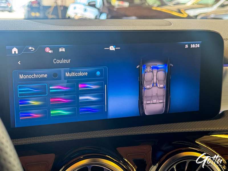 Photo du véhicule Mercedes-Benz CLA 180