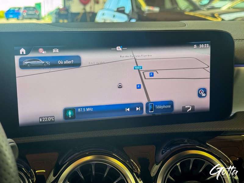 Photo du véhicule Mercedes-Benz CLA 180