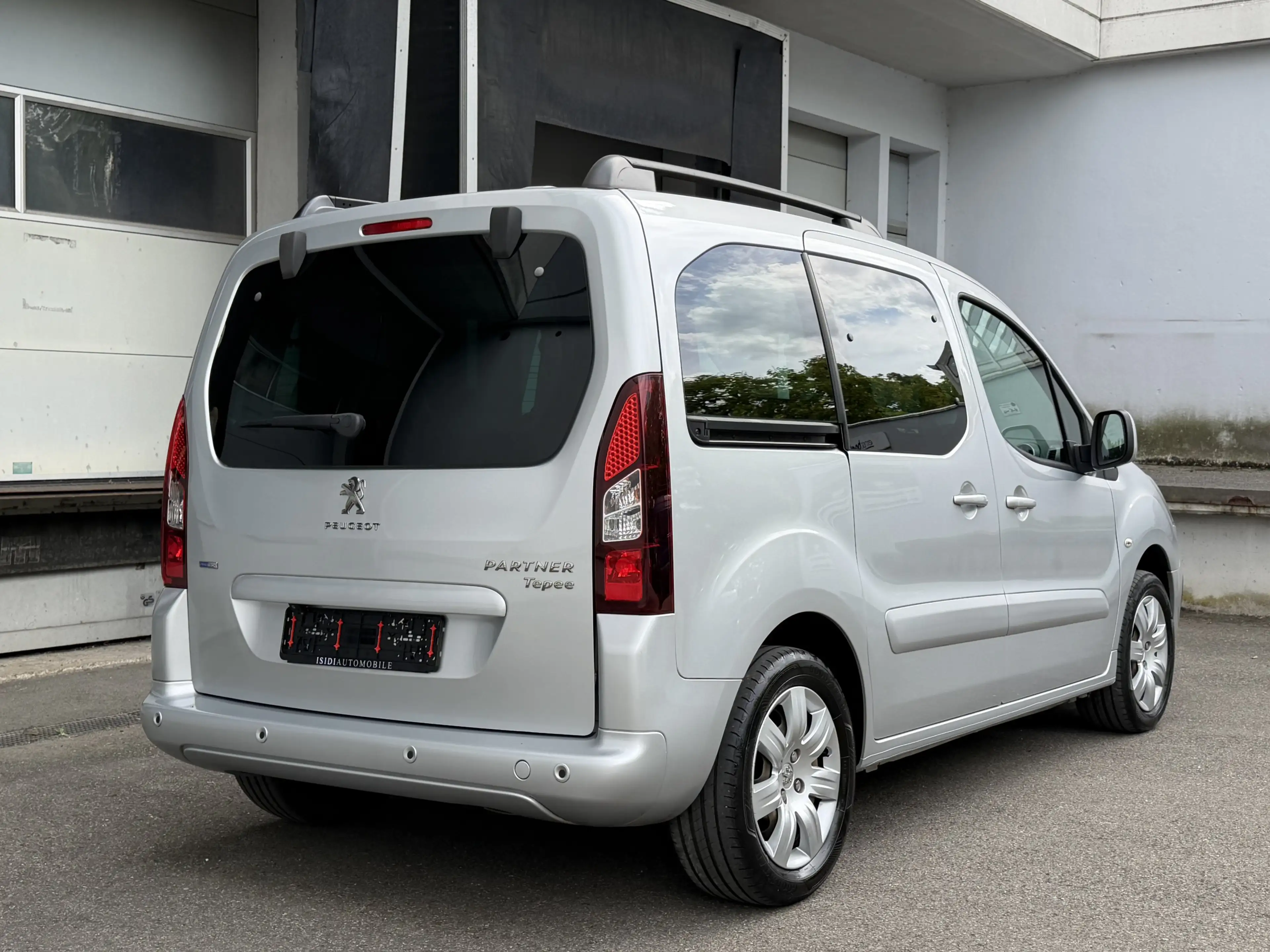 Peugeot Partner Allure Navi Kamera Tempomat Sitzheizung — photo 6