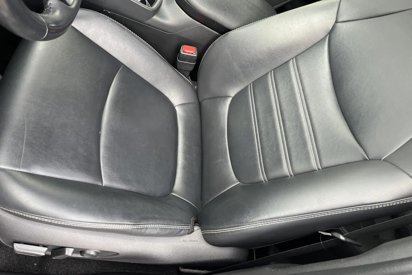 Toyota RAV 4 2.5 Hybrid AWD Style |Bear Lock|Trekhaak|Lederen B Vert - 2